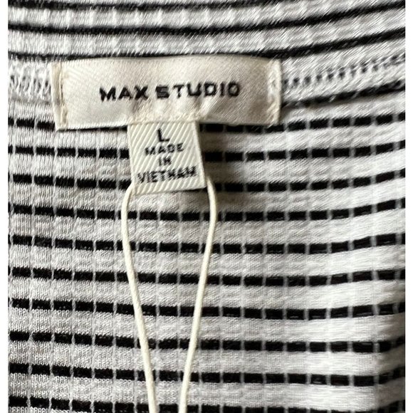 Max Studio women's black and white sleeveless top/coverup size L NWT - Picture 3 of 10